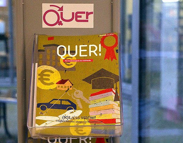 Frontalansicht der Zeitschrift "Quer"