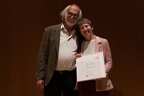 Preisträgerin Adrienne S. Chambon und ihr Lebenspartner Ernie Leigtman.