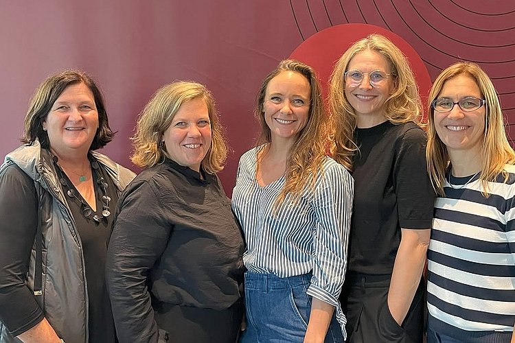 Nina Lawrenz and other board members of bukof
