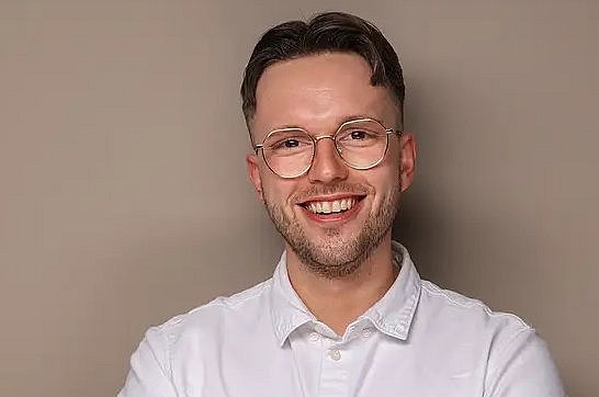 Foto von Alumnus Samuel Arzer