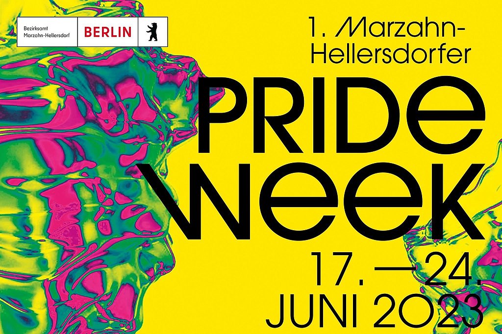 Ankündigungsplakat zur Pride Week in Marzahn-Hellersdorf, gelber Grund, bunt Formen an den Seiten.