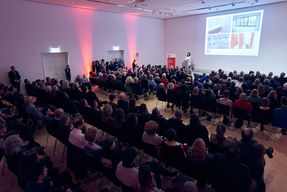 Voller Saal in der Berlinischen Galerie