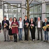 Dekanate und Hochschulleitung (v.l.n.r.): Jana Einsporn (Kanzlerin), Julian Plenefisch (Geschäftsführung FB II), Dagmar Bergs-Winkels (Prorektorin), Julia Müller (Geschäftsführung FB I), Bettina Völter (Rektorin), Julia Franz (Prodekanin FB I),  Hedwig Griesehop (Dekanin FB I), Olaf Neumann (Prorektor), Uwe Bettig (Dekan FB II), Michael Brodowski (Prodekan FB II)